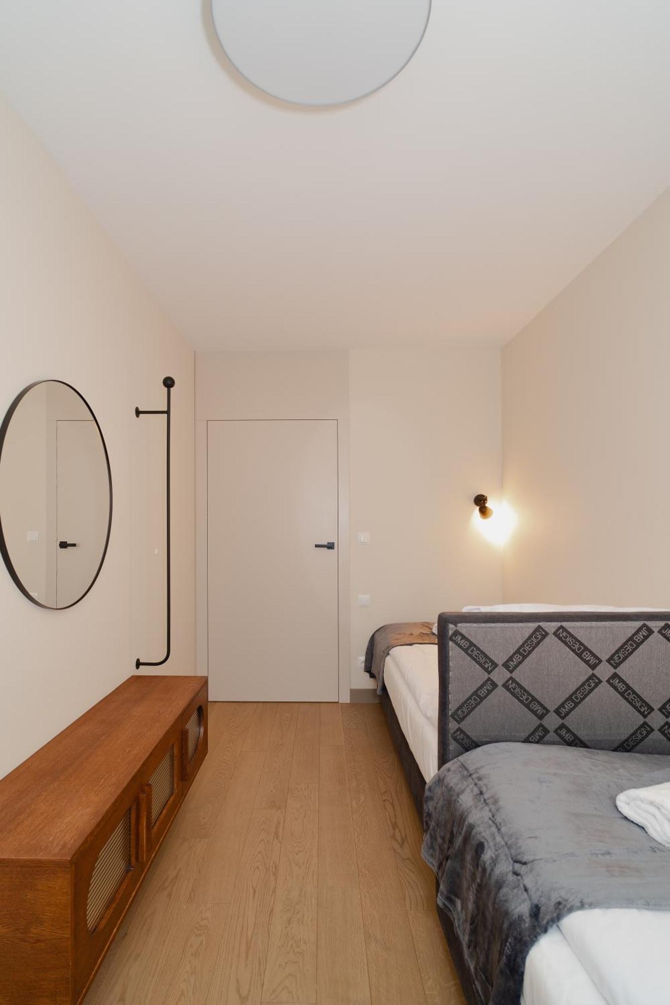 Totu Home Bank Polski Gdynia Modern Apartment Buitenkant foto